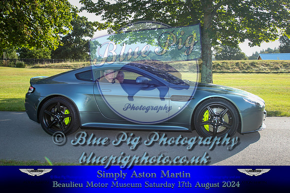 Simply Aston Martin-002-2