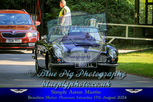 Simply Aston Martin-008-2