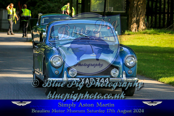 Simply Aston Martin-005-2